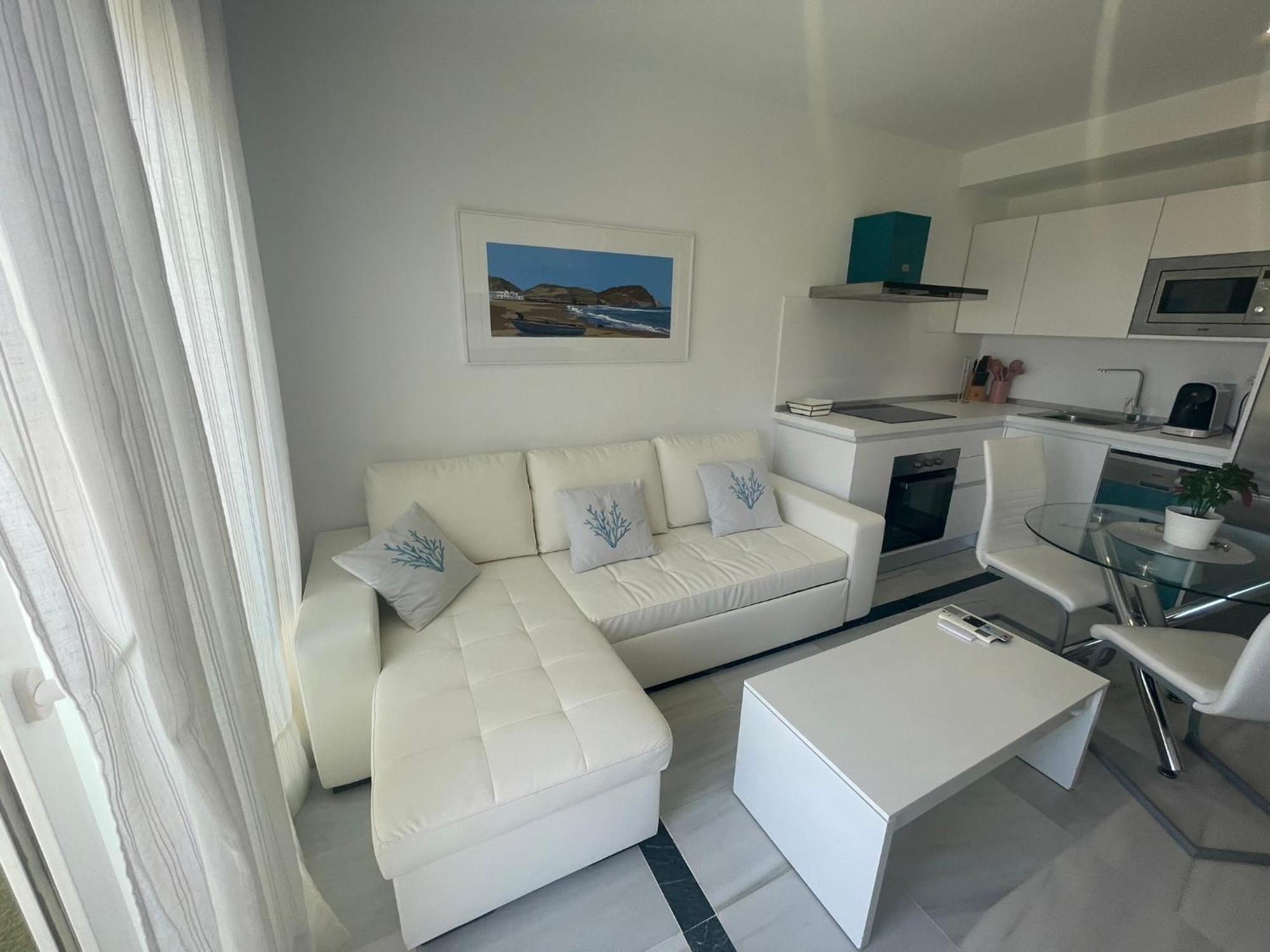 Apartamento 3 Home Suites Almería Zewnętrze zdjęcie